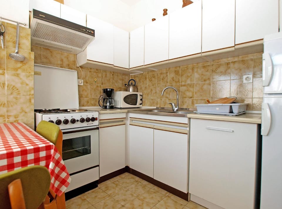 Apartment Zvonko 1565 Apartment in Medulin