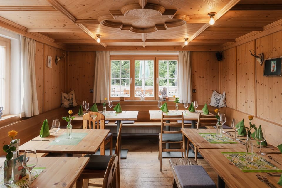 Gasthaus Moosegg Inn in Bregenz