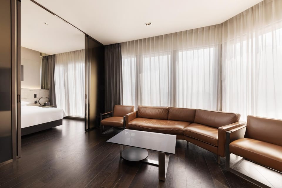 Living room, Bedroom