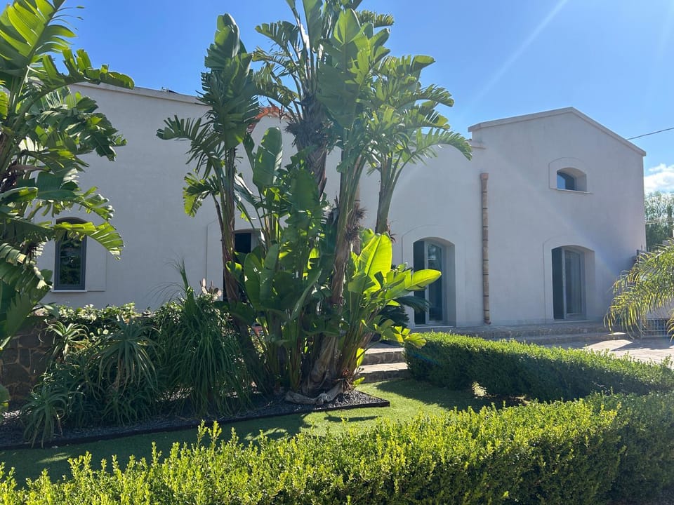 Property building, Garden view