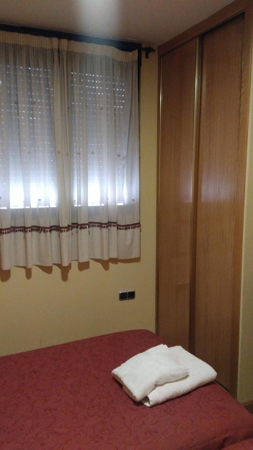 Hostal Puerta del Valle Bed and Breakfast in Castile and León