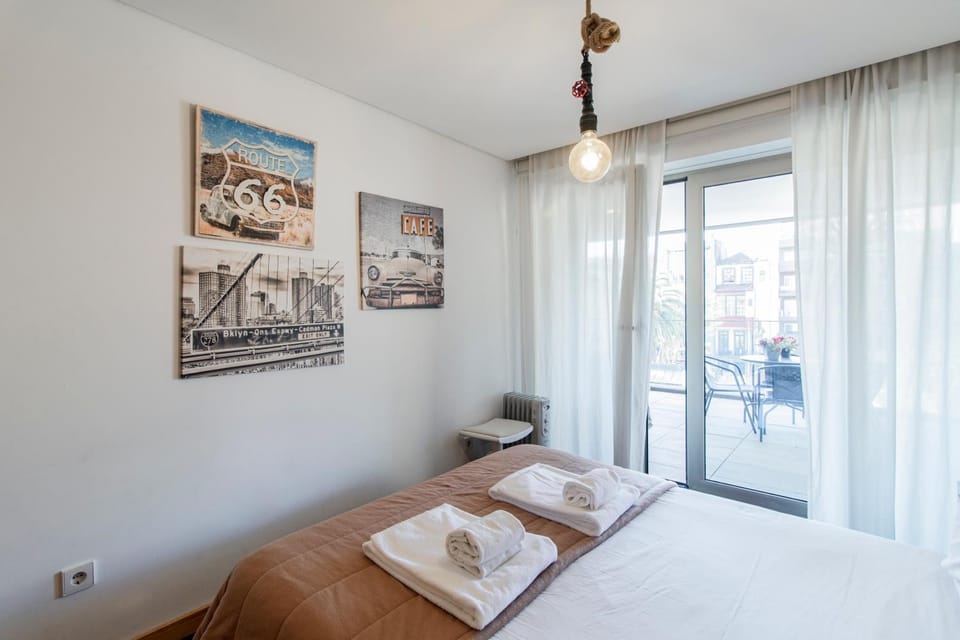 D João IV Apartment With Terrace by LovelyStay Apartment in Porto