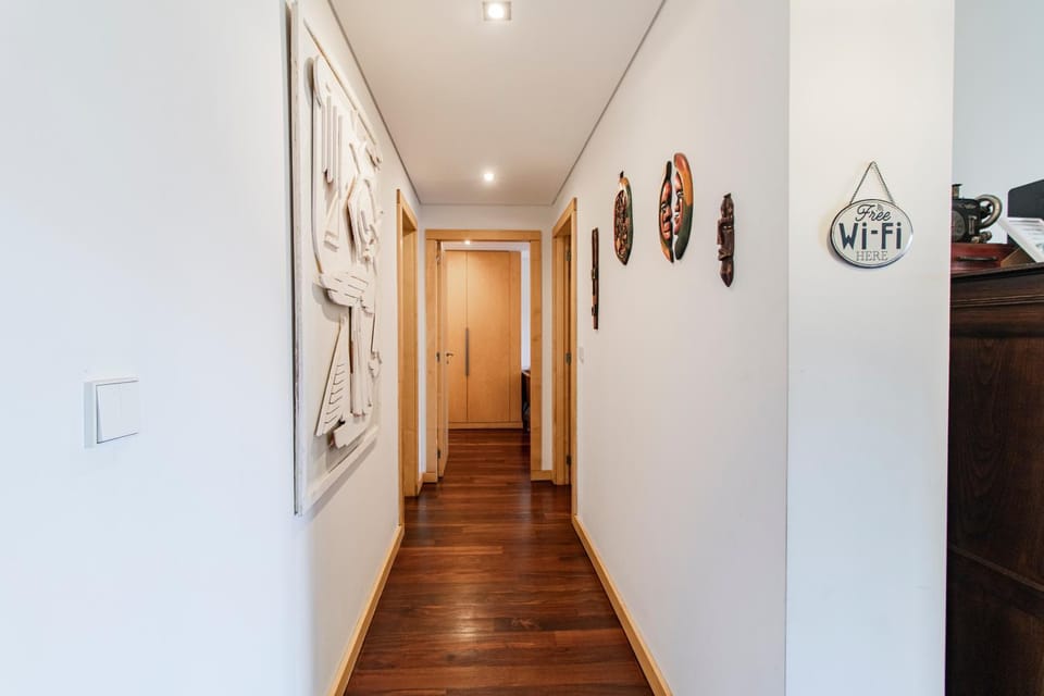 D João IV Apartment With Terrace by LovelyStay Apartment in Porto