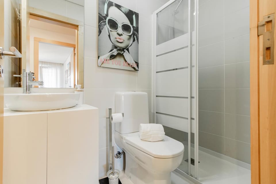 D João IV Apartment With Terrace by LovelyStay Apartment in Porto