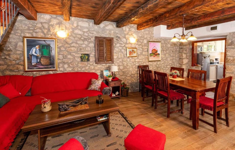 Rural house Janjić Villa in Dubrovnik-Neretva County