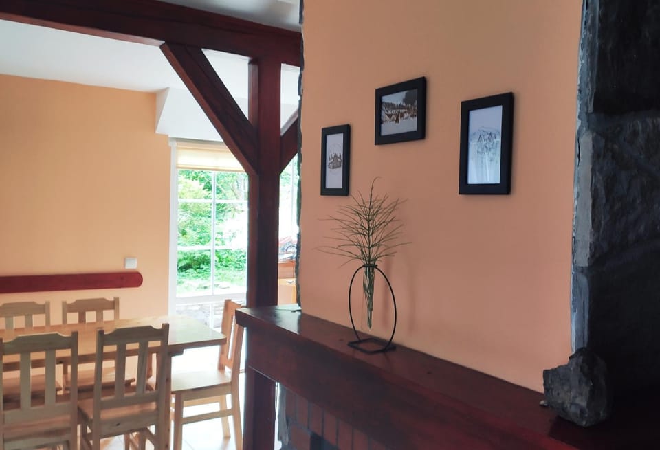 Dining area, Communal kitchen