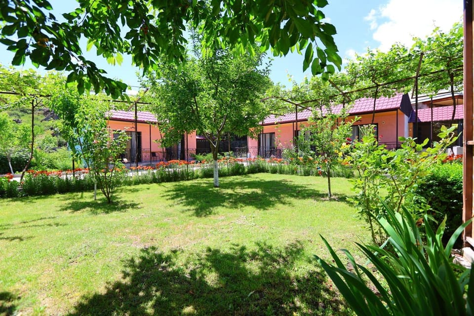 Property building, Garden, Garden, Garden view