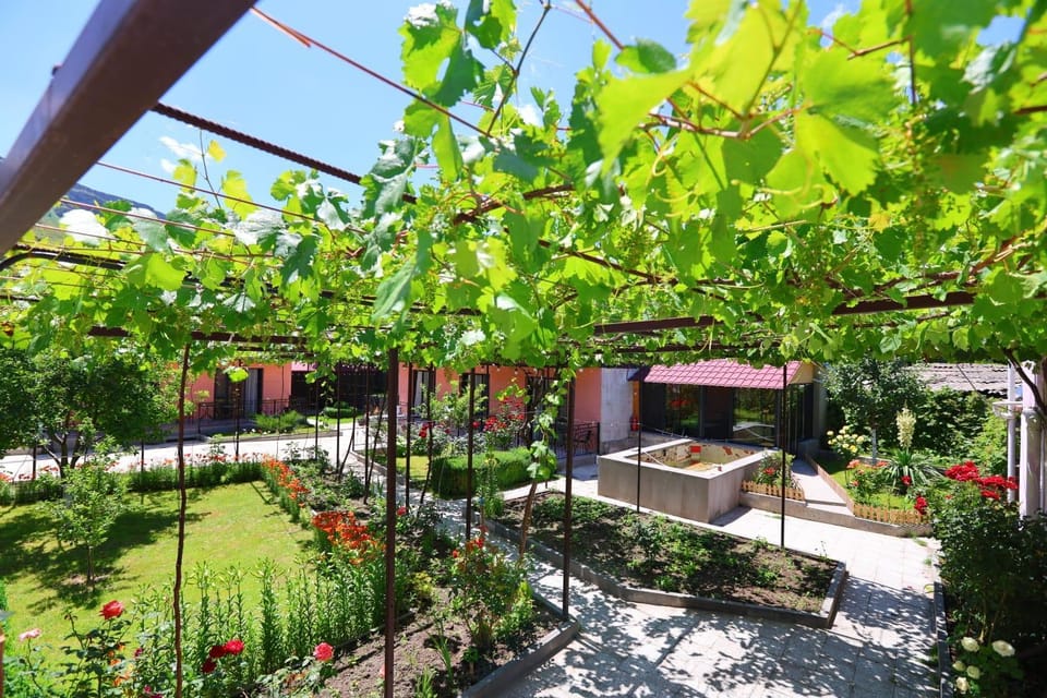 Garden, Garden