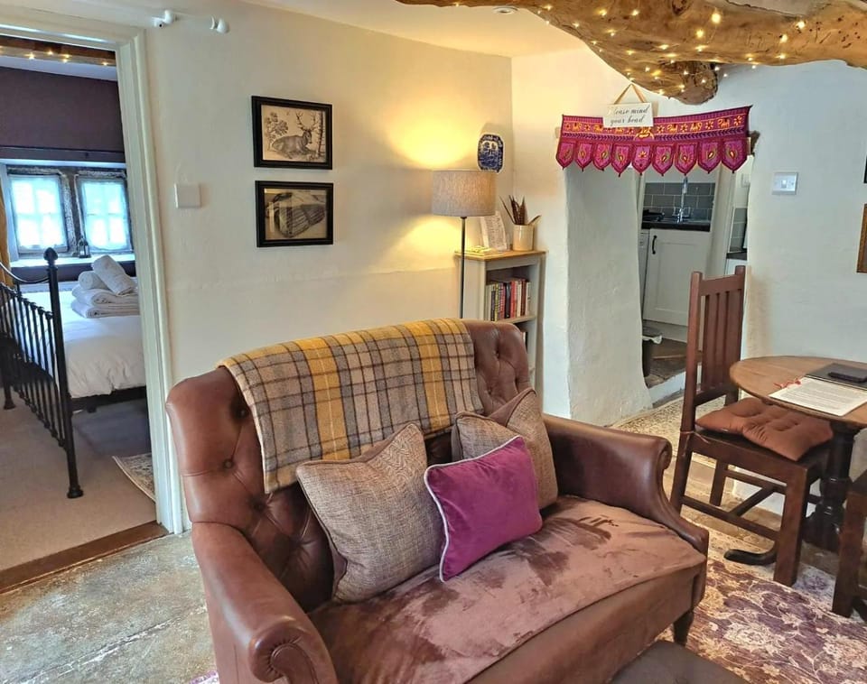 Beebole Cottage House in England