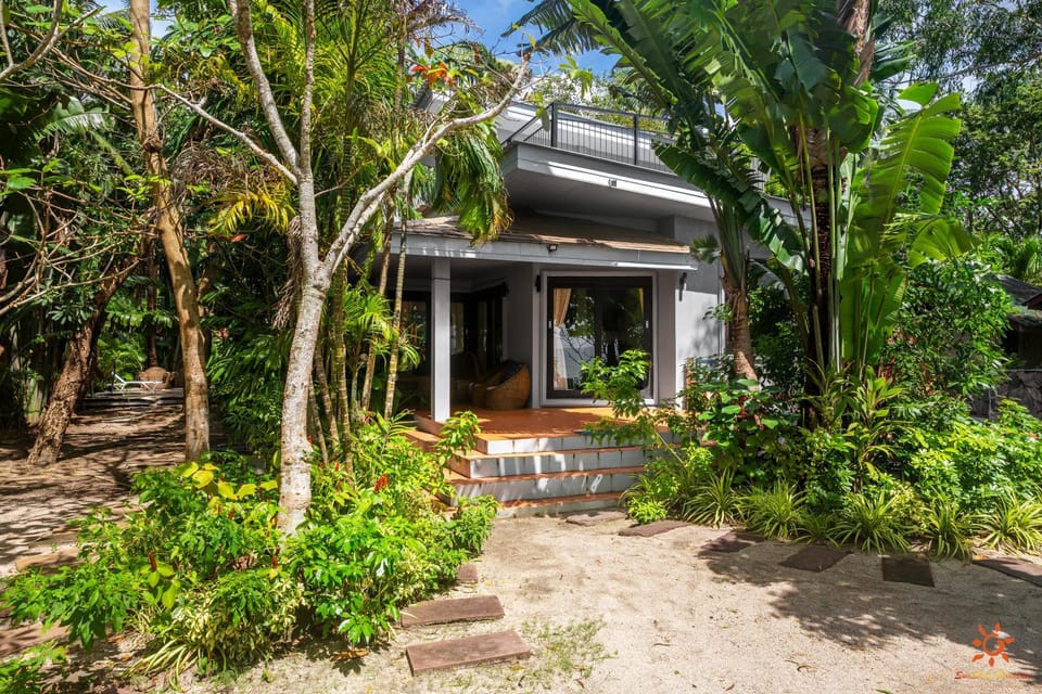 Patio, Garden view