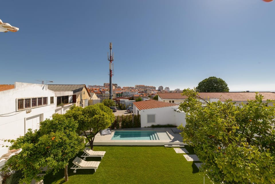 Garden, Swimming pool
