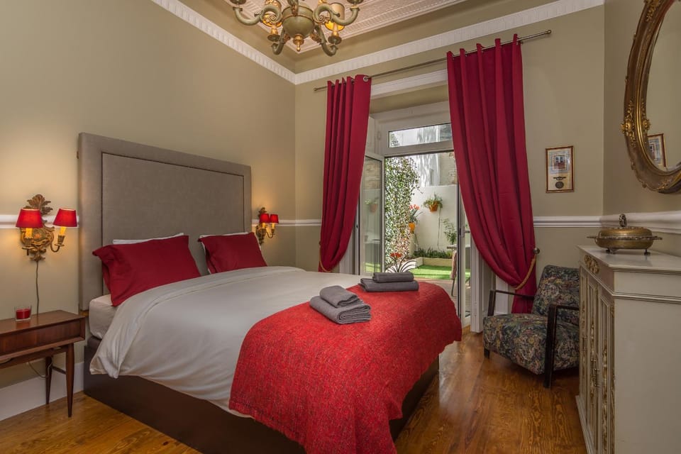 Garden, Bedroom, Garden view, Family