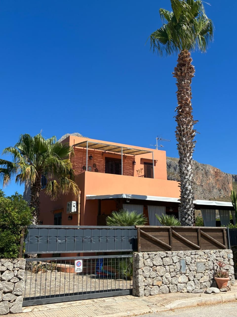 VILLA TREROSE by Trerose Properties - Villa centrale con wi-fi e posto auto privato gratuiti House in San Vito Lo Capo