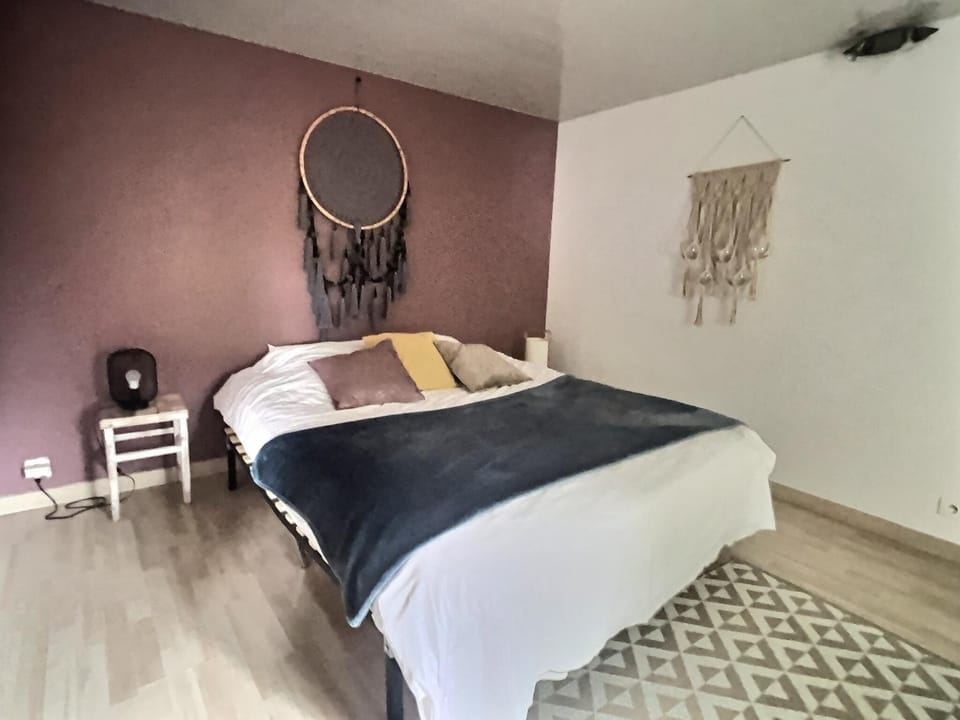 Le Grandthille Apartment in Grand Est