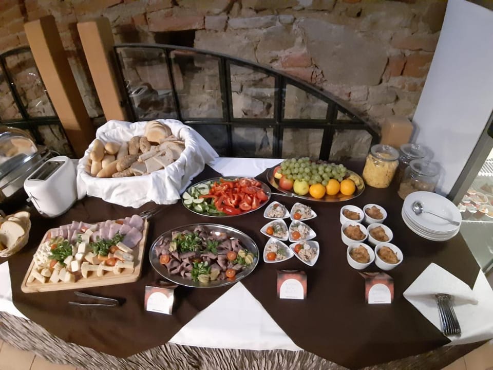 Buffet breakfast