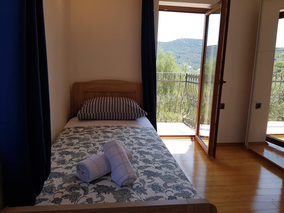 Holiday Home Strpuncina House in Zadar County