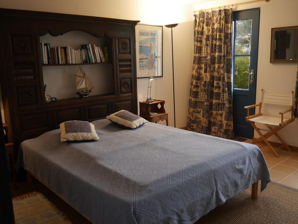 Maison spacieuse à 200m de la plage, avec terrasse et Wi-Fi - FR-1-418-3 House in Brittany