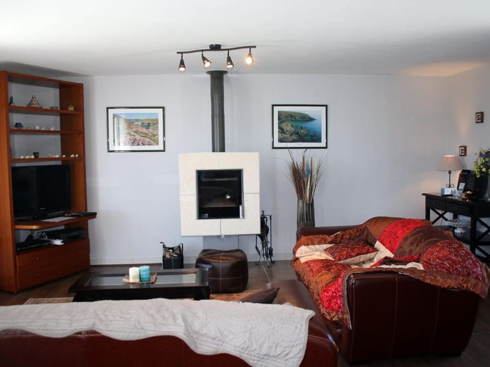 Maison charmante et spacieuse proche plage à Locmaria - FR-1-418-12 House in Locmaria