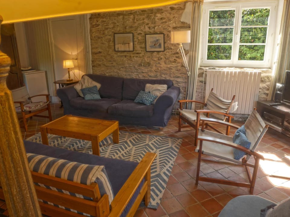 Maison en pierre proche plage, 2 maisons, animaux admis - FR-1-418-22 House in Brittany