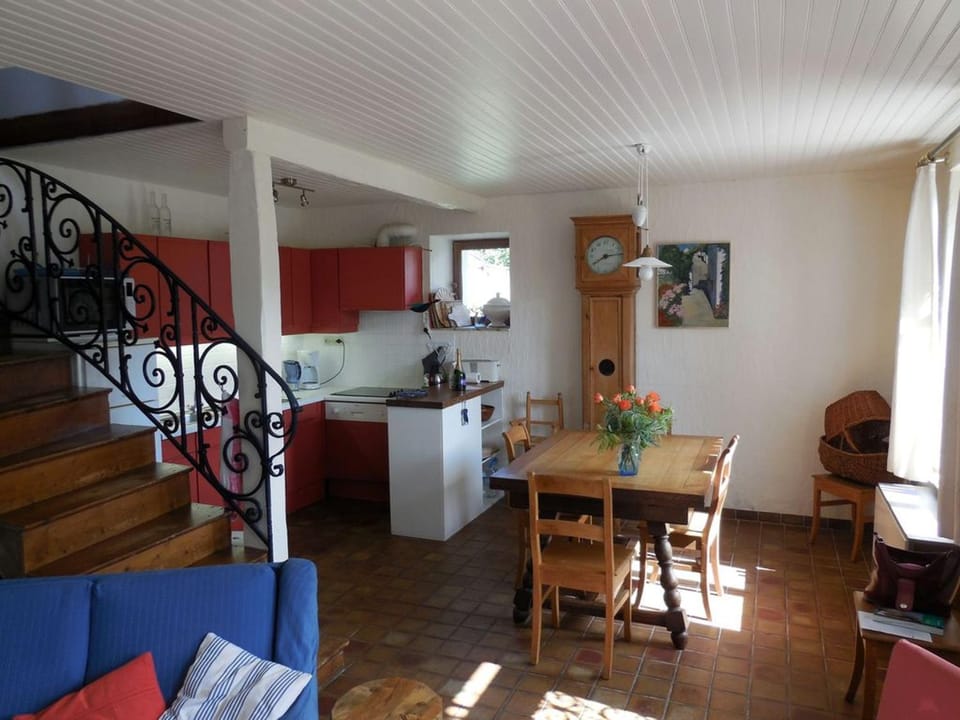 Maison calme, 800m de la plage, proche commerces - FR-1-418-31 House in Brittany