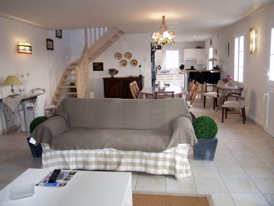 Maison 3 étoiles à Sauzon : Vue Mer, WIFI, 4 Chambres - FR-1-418-36 House in Brittany