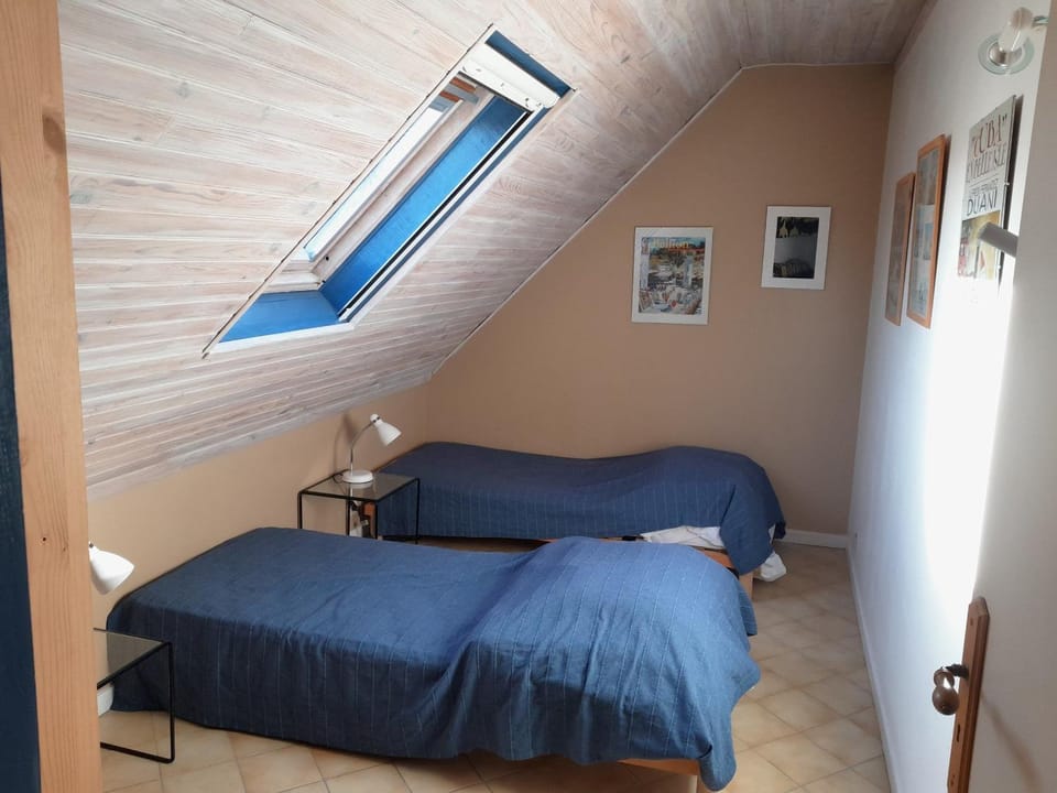 Maison lumineuse avec jardin à Sauzon, proche plage - FR-1-418-70 House in Brittany