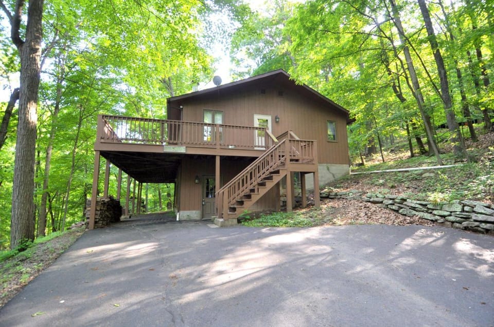 Property building, Day, Natural landscape