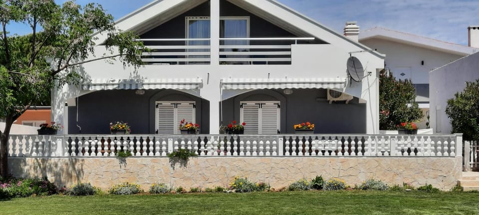 Josip Apartment in Zadar County