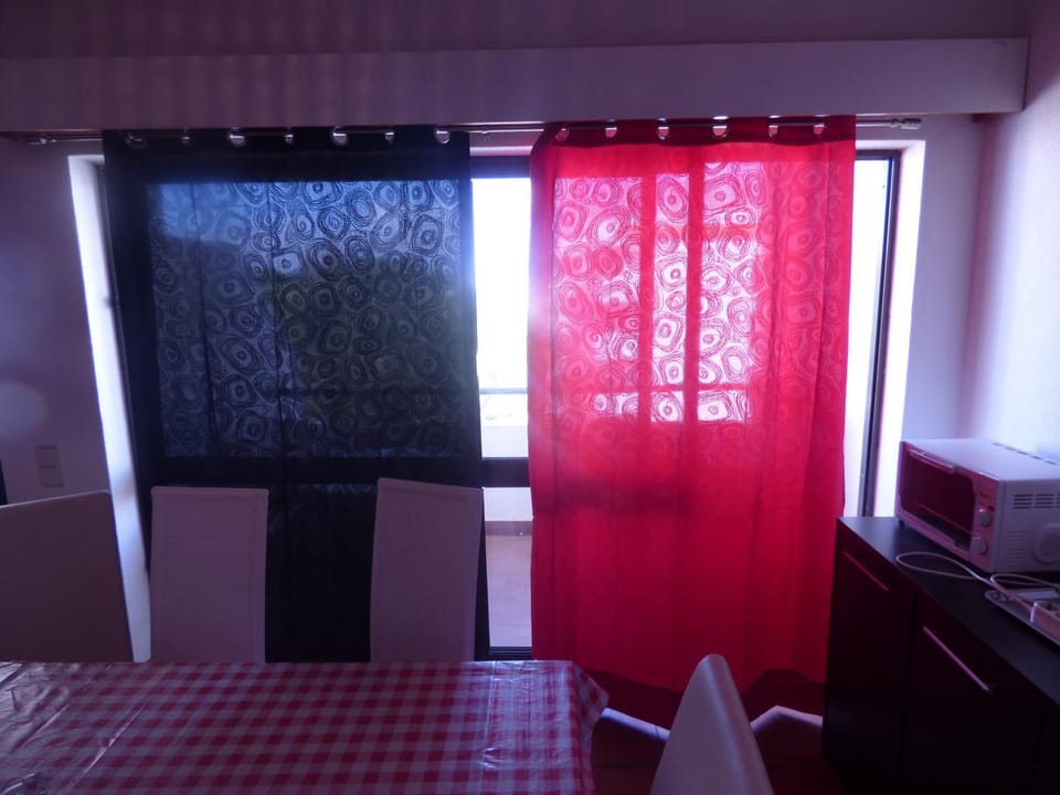Ferias Vilamoura T1 Grande com piscina Apartment in Quarteira