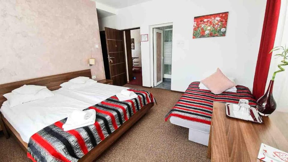 Bed, Photo of the whole room, Bedroom, towels, wardrobe