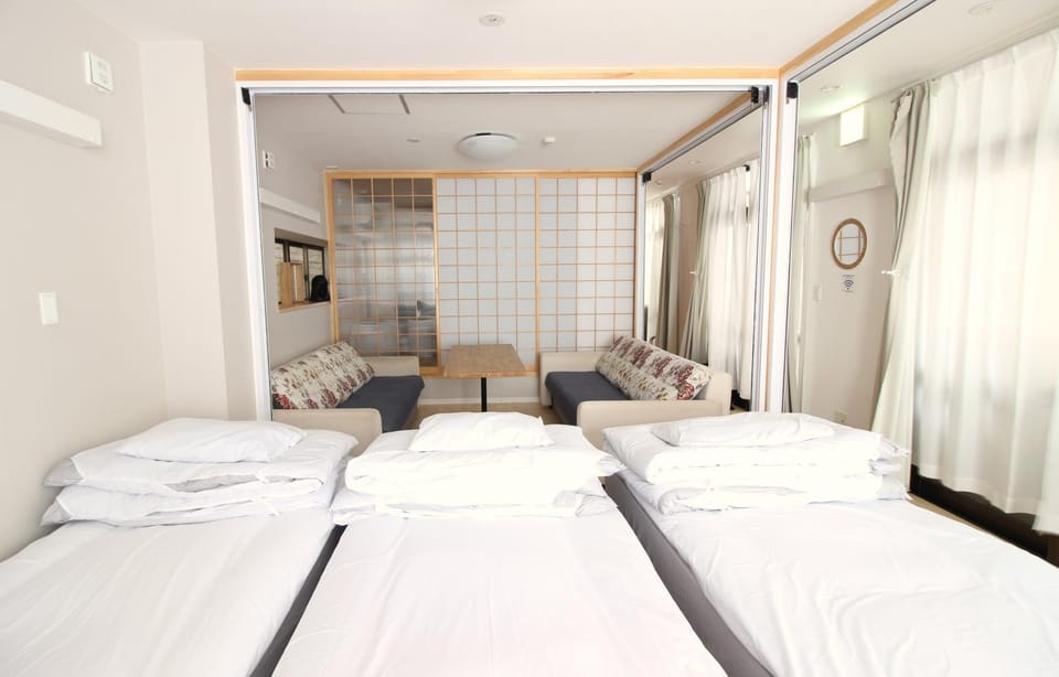 Bed, Living room, Bedroom