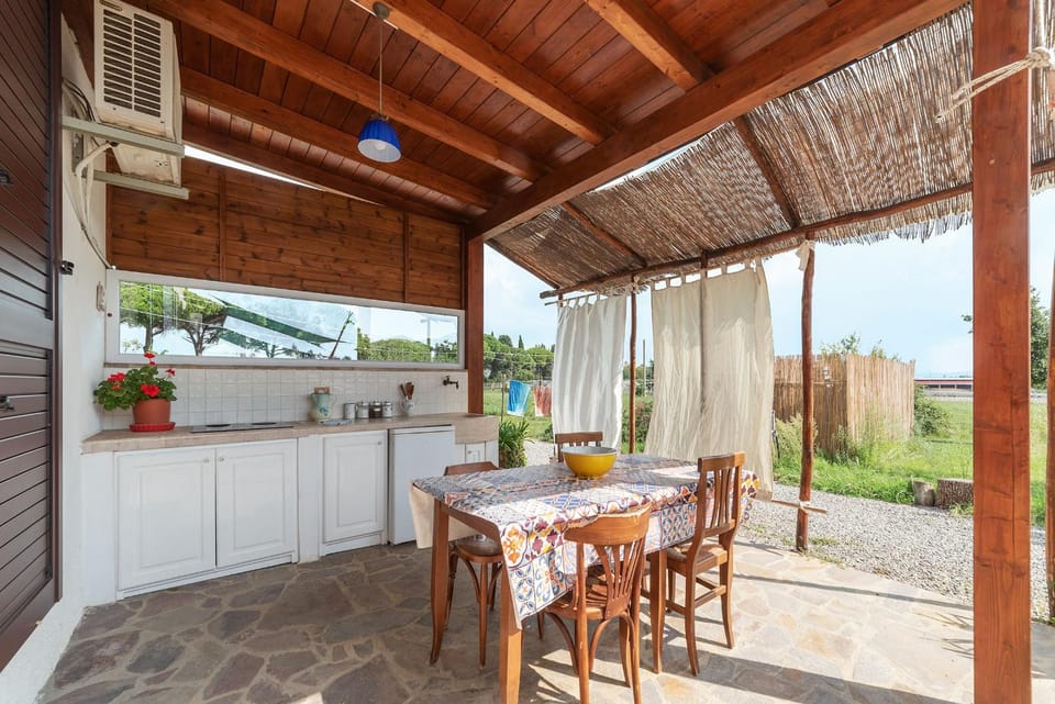 Property building, Kitchen or kitchenette