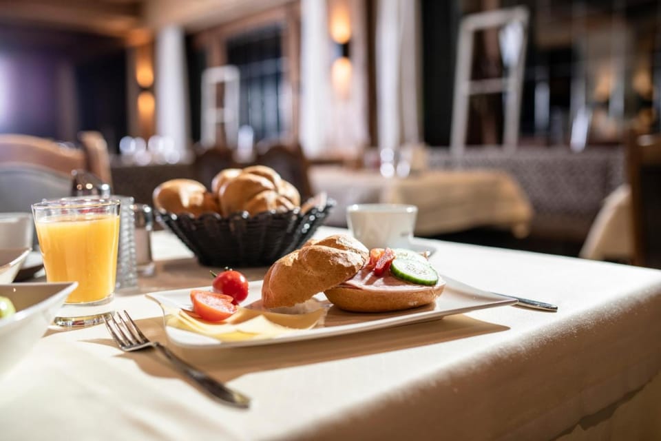 Buffet breakfast
