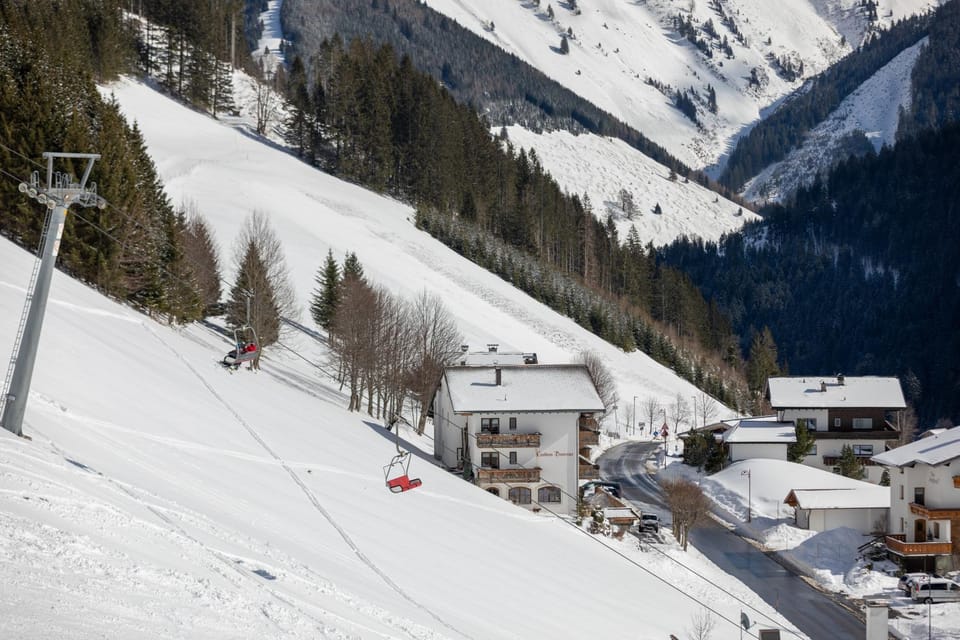 Landhaus Panorama Bed and Breakfast in Tyrol