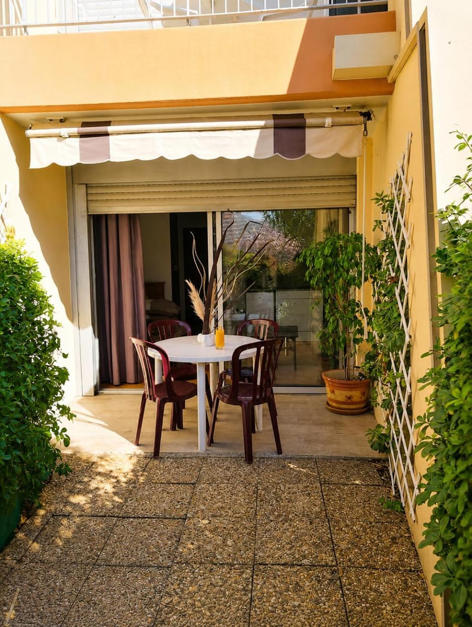 Studio NEUF - Cannes Marina - Terrasse & Piscine Apartment in Mandelieu-La Napoule