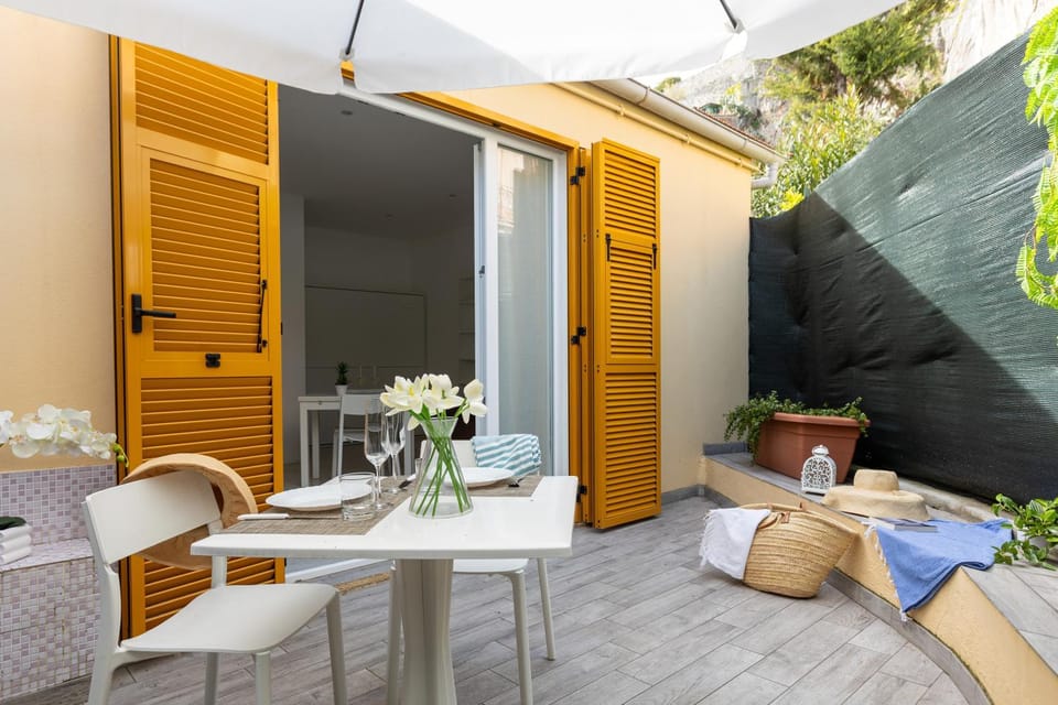 Residence Finale Bike and Beach Apartment in Finale Ligure