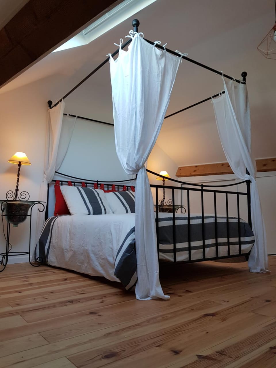 Bed, Bedroom