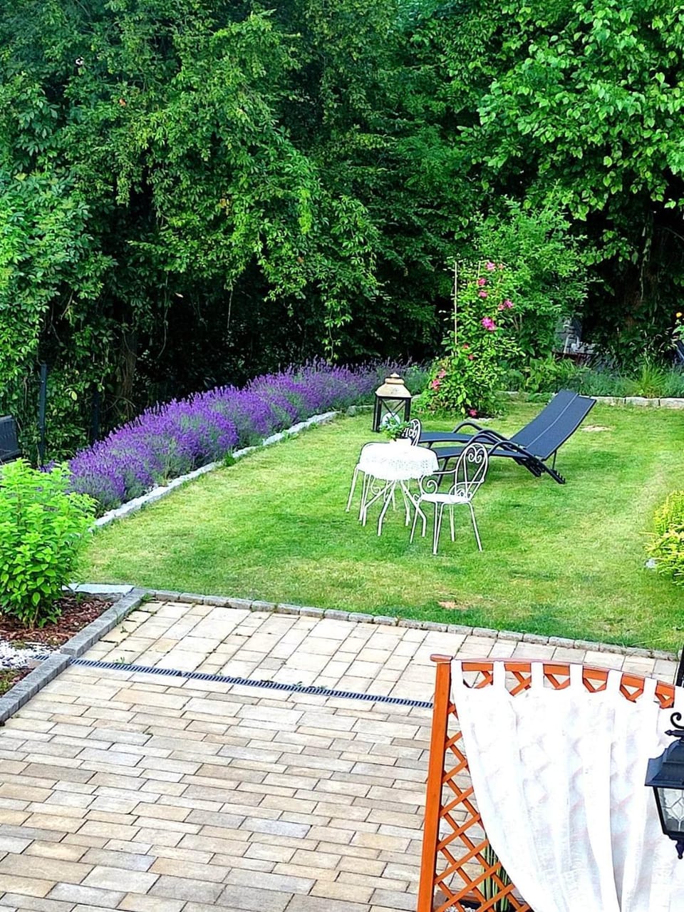 Property building, Garden view