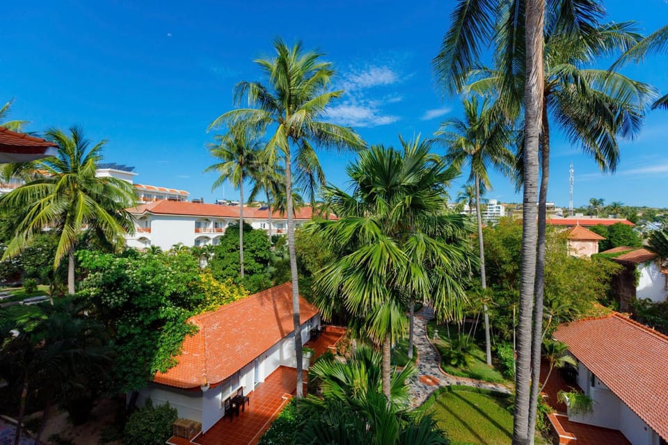 Le Aqua Resort & Spa Phan Thiet - Swiss Village Resort & Spa Resort in Phan Thiet