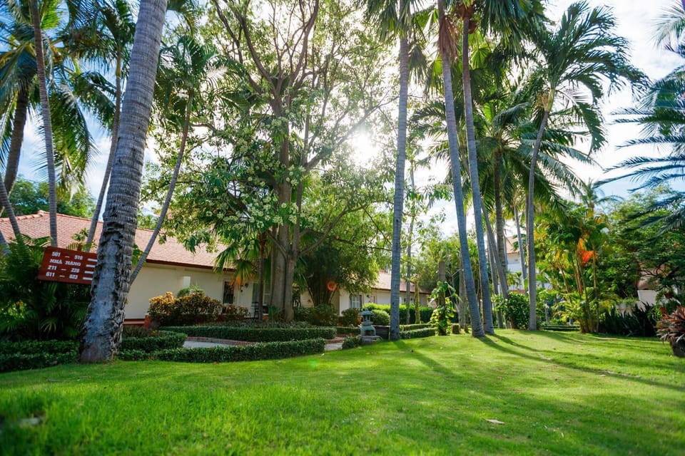 Le Aqua Resort & Spa Phan Thiet - Swiss Village Resort & Spa Resort in Phan Thiet