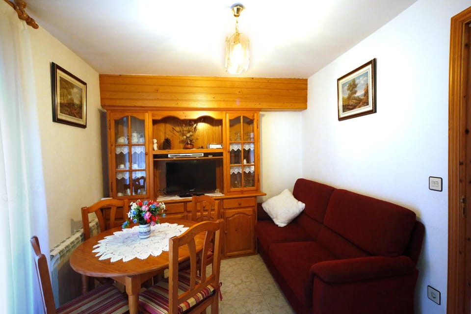 Casa Sallan Laspuña Ordesa Pirineo Country House in Aragon