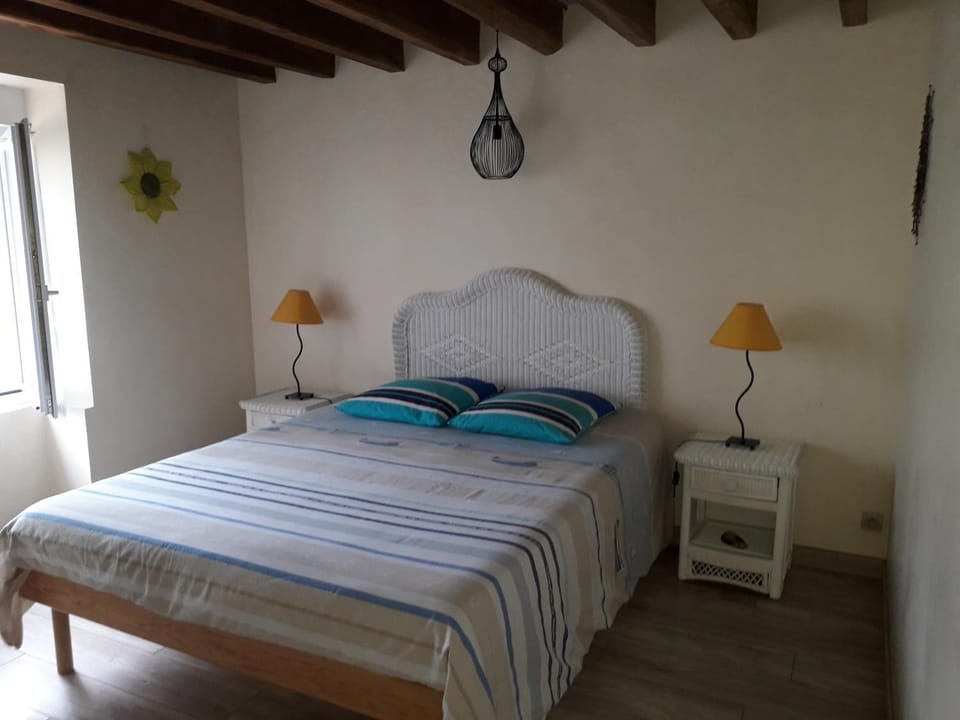 Vendrennes Chez Florymarysol Bed and Breakfast in Pays de la Loire