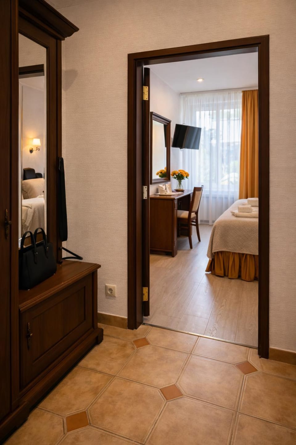 Gusarskiy Hotel and Apartment Hotel in Kiev City - Kyiv