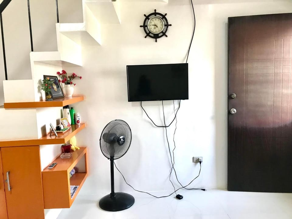 TV and multimedia, fireplace