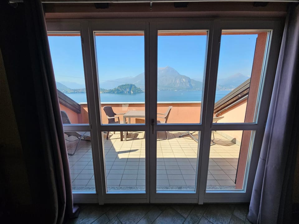 New Attic Lake View 2 Apartment in Province of Lecco
