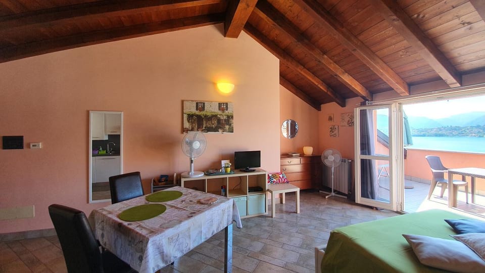 New Attic Lake View 2 Apartment in Province of Lecco