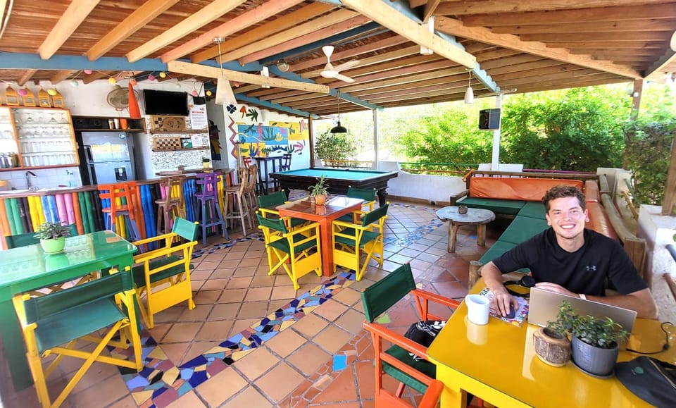 Billiard, Lounge or bar