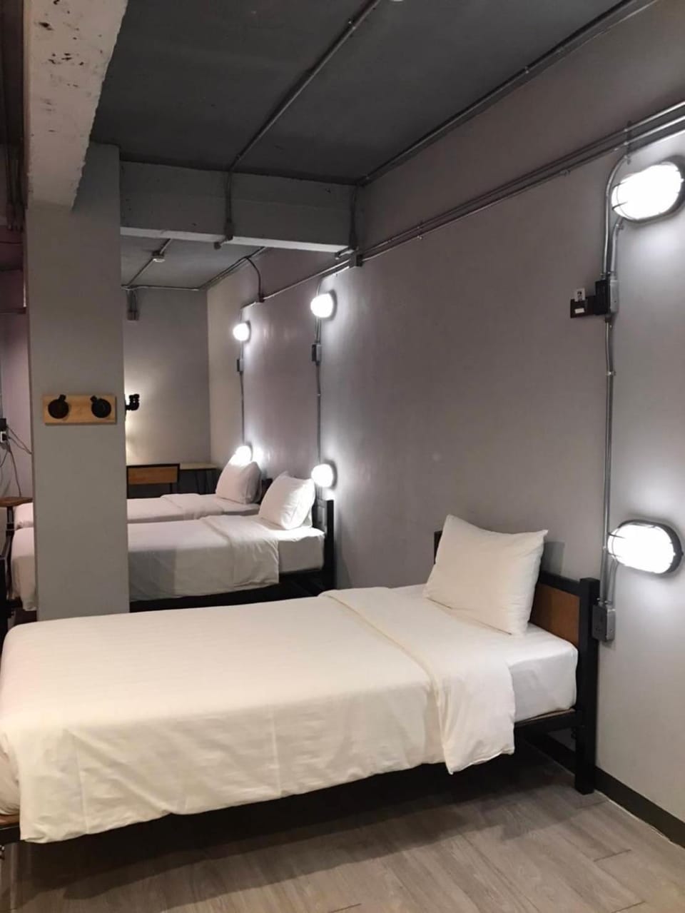 Rest24 Residence Hotel in Bangkok