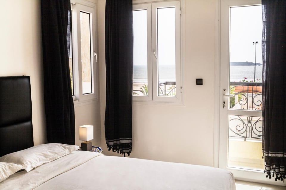 Bed, Balcony/Terrace, Bedroom
