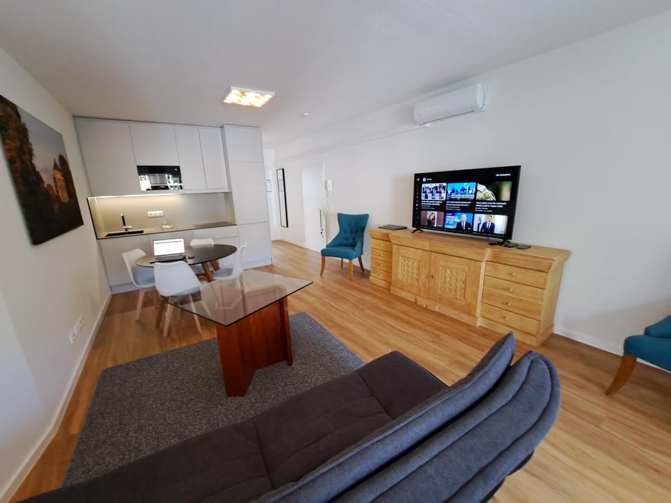 Living room, air conditioner
